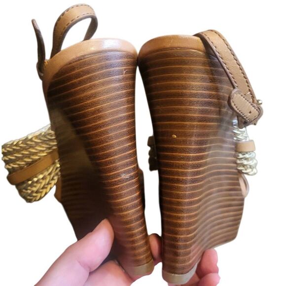 Coach Sandals Women's 7 Tan Gold Beatriz Stacked Wedge Wood Leather Metallic - Picture 2 of 6